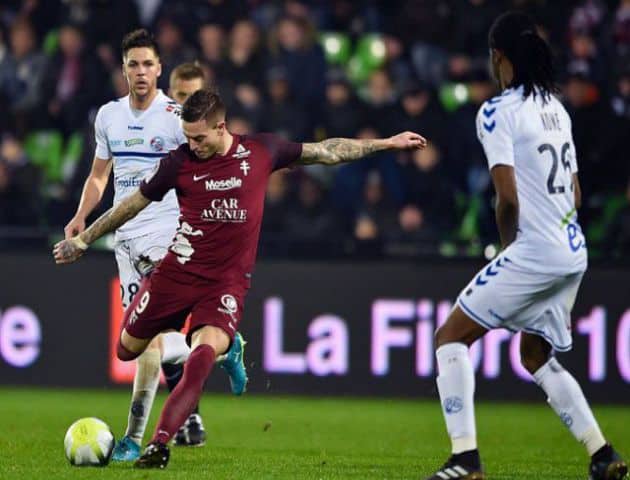 Soi kèo nhà cái Metz vs Strasbourg, 12/01/2020 - VĐQG Pháp [Ligue 1]