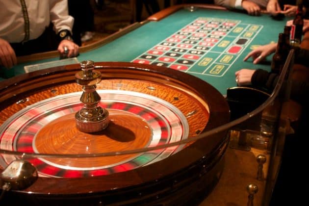 Su lua chon hap dan trong kho tang Roulette - Roulette phien ban Phap