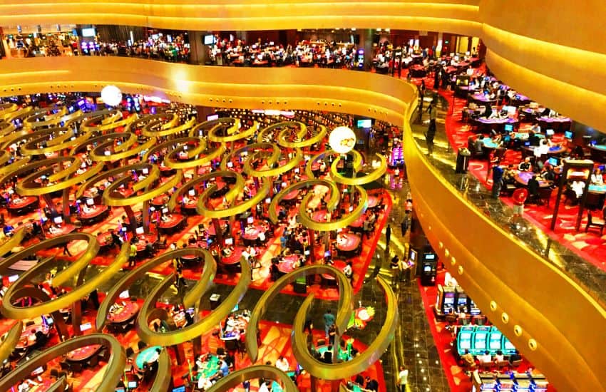 Những kỹ thuật chơi Roulette cần học để bạn luôn thắng được tiền nhà cái