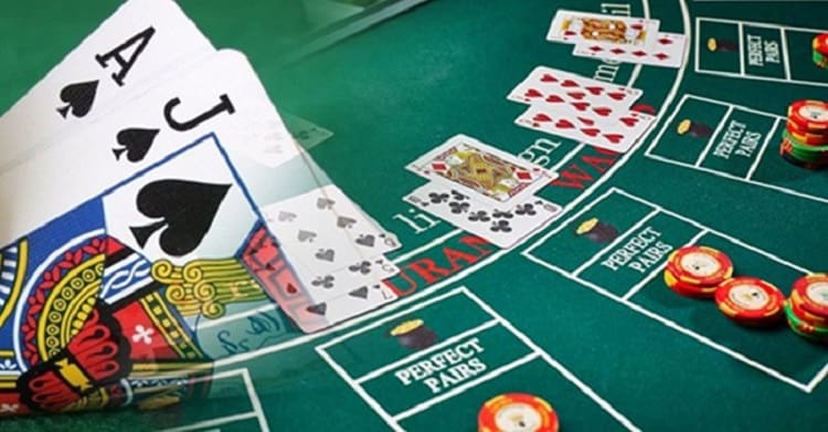 Thông qua những cách chơi Blackjack này bạn sẽ thắng được rất nhiều tiền